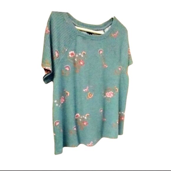 New Torrid Women's Waffle Knit Floral Top - Picture 1 of 12